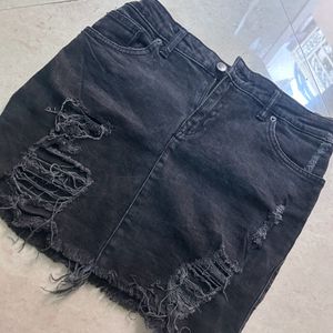 Charcoal Hnm ripped skirt