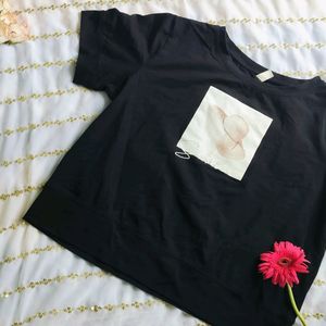 Black Basic Tee