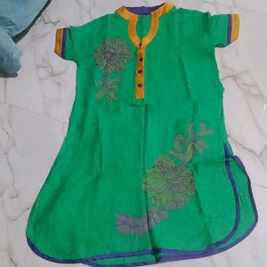 4 Kurta Dresses