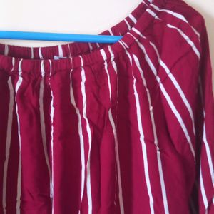 L Size Red Top With White Stripes