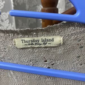 Thursday Island Shrug