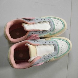 Women Peach And cream Colorblocked Sneakers