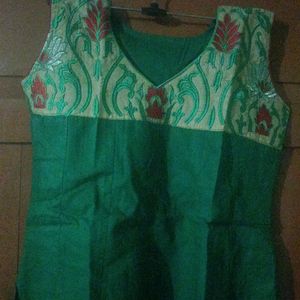 Green Kurti