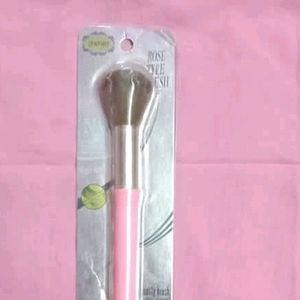 Blush Brush