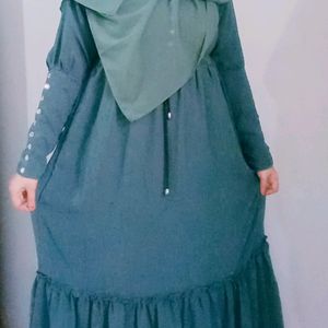 Saudi Abaya