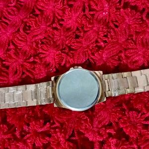 NGT Woman's Round Luxury Watch