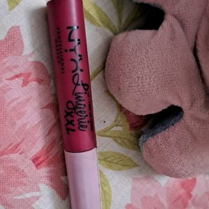 NYX LIP LINGERIE XXL