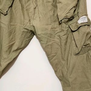 Used Cargo Trouser With Some Flaws