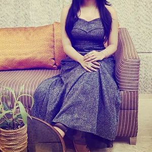 Grey coloured shimmery Gorgeous Gown| Size: 34-36