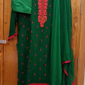 Pakistani Kurta Set