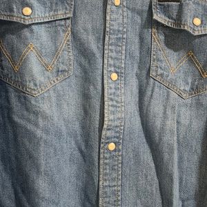 Wrangler Denim Shirt/jacket