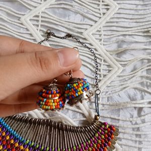 Colorful Neckpiece With Earrings