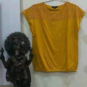 Fig's Yellow Half Crochet Top