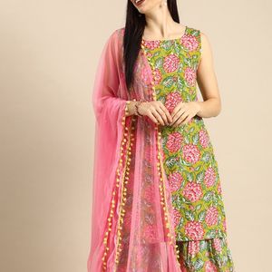 Sleeveless Three Pis Kurta Set For Women