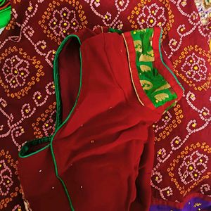 Beautiful Red Bandhani Shaded Saree