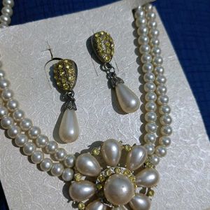 Pearl Set