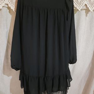 Black Flared Long Sleeves Dress