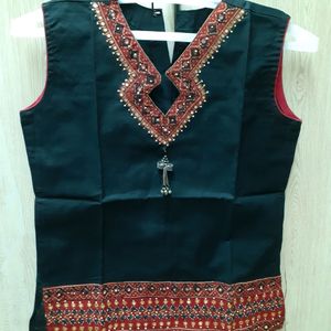 Attractive Top Fr Navratri Festival