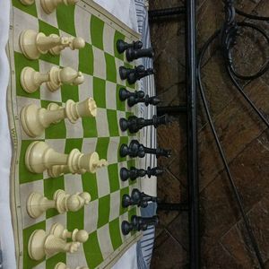 Championship Chess Board -With Complimentary Pouch