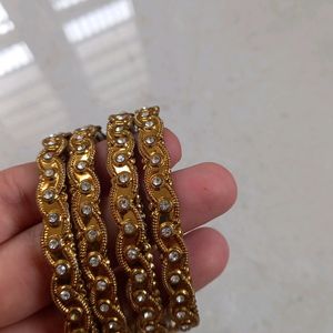 Combo Of 6 Bangles...