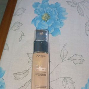 COMBO FOUNDATION AND CONCEALER