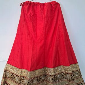 Red Broad Border Lehnga