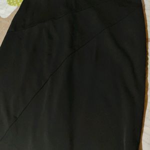 Sleeveless Black Occasion Wear Dress