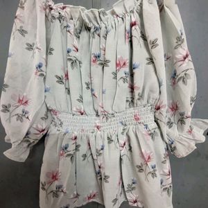 Puff Sleeve Floral Top