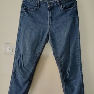 Straight Fit Jean ( Blue Color)