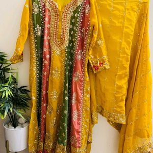 3 Peice Set Beautiful ❤️ ❤️ Anarkali