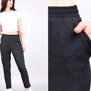 Women Grey Trouser Bottomwear (New)