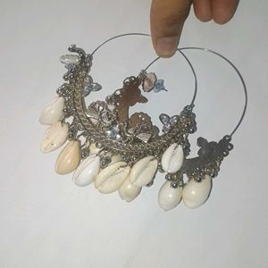 Round Shell Earings