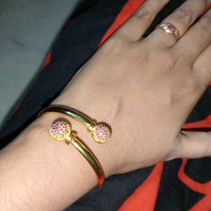 Adjustable Bangles