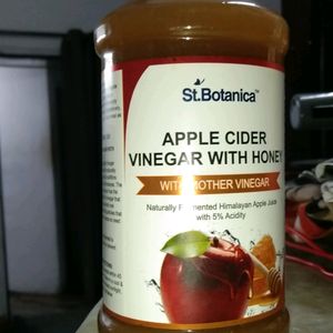 Apple cider vinegar with honey