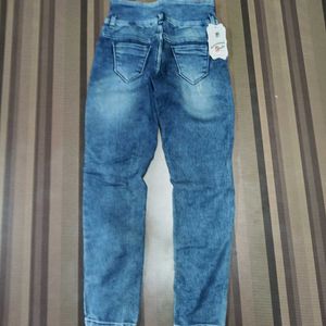 Z-21 Size 28 Slim Fit Women Denim Jeans