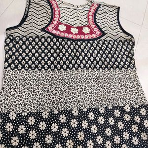 Beautiful Printed Kurti