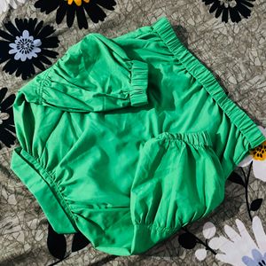 Tokyo Talkies Green Crop Top