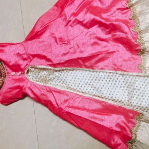 wedding/party wear gown