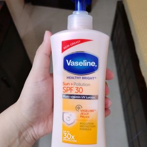 Vaseline Body Lotion