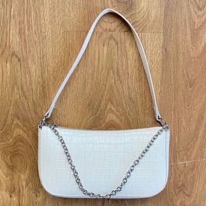 H&M white shoulder bag