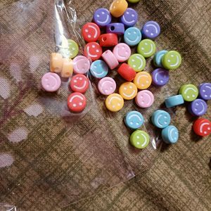 20 Pcs Emoji/Smiley Beads Colourful For Crafts