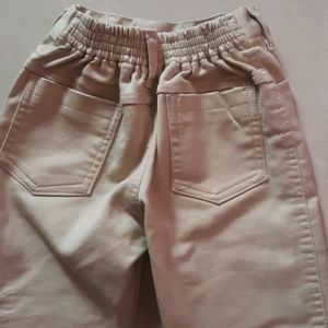 Boys Pant In New Condition..no Damage..