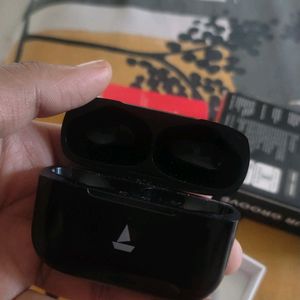 BOAT AIRPODS BOX