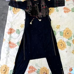 Printed Black Kurti Set