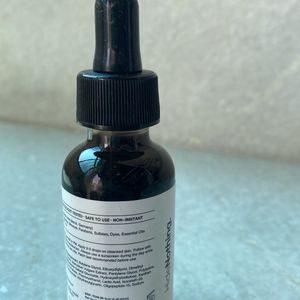 Minimalist 2% Salicylic Acid Serum For Acne, Black