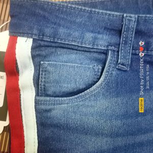 (H-76) 28 Size Slim Fit Denim Jeans