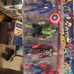 AVENGERS TOYS