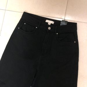 H&M Black Mom High Waisted Jeans