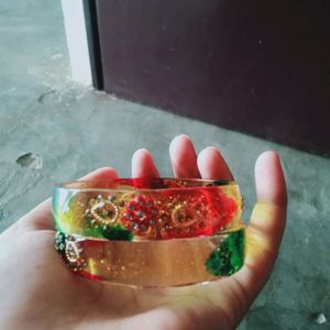 New Anyone Glass Bangle