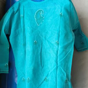 Ferozi Pure Lucknowi Kurta!